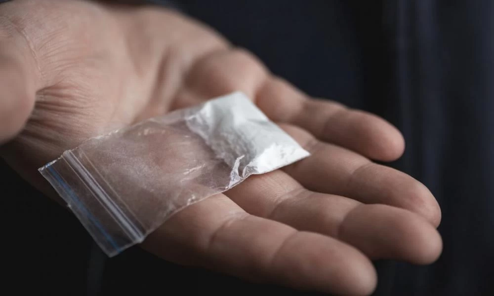 Κύπρος: Σύλληψη 45χρονου πατέρα για τον εντοπισμό κοκαΐνης στο ανήλικο παιδί του